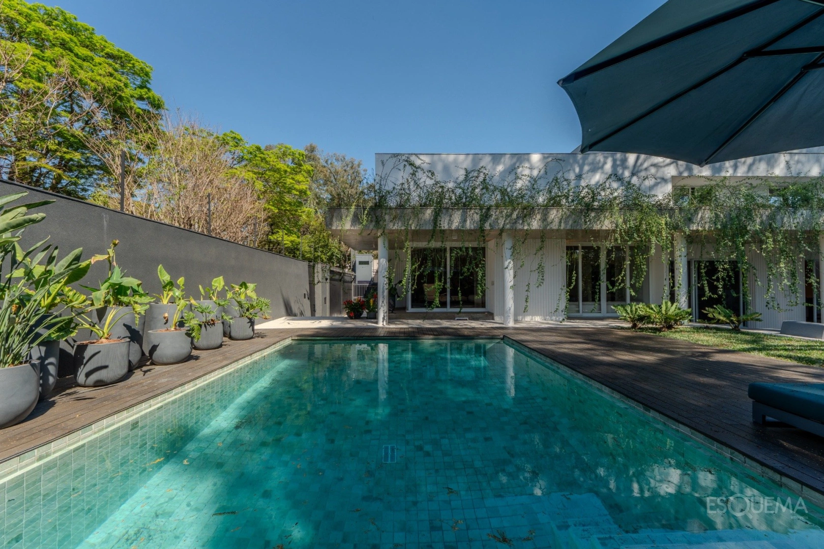 Casa à venda em Cidade Jardim - Imagem 2