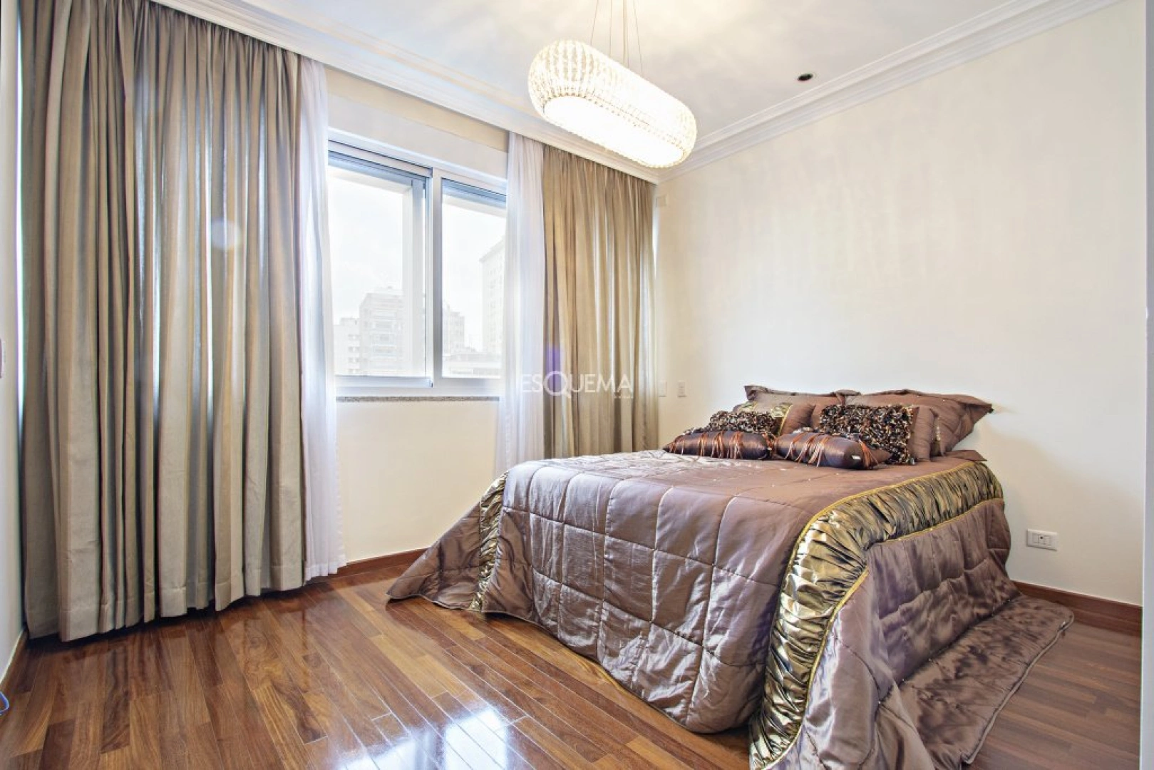 Apartamento próximo à Praça Vilaboim - Imagem 14