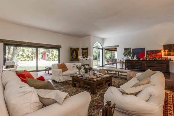 Casa com projeto de Eduardo Longo