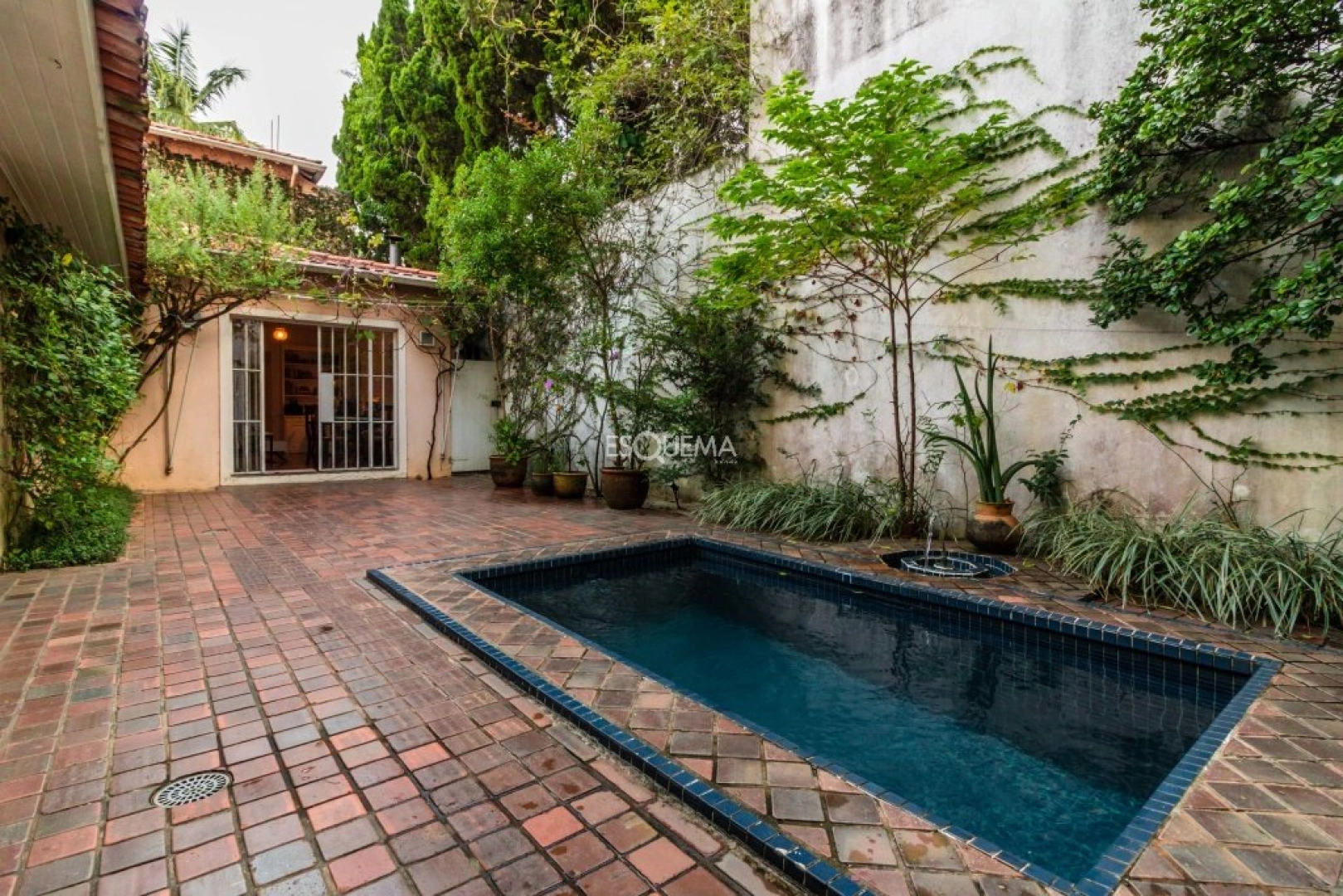 Casa com ótima localização , Jardim Europa - Imagem 10
