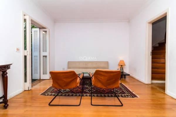 Casa com ótima localização , Jardim Europa