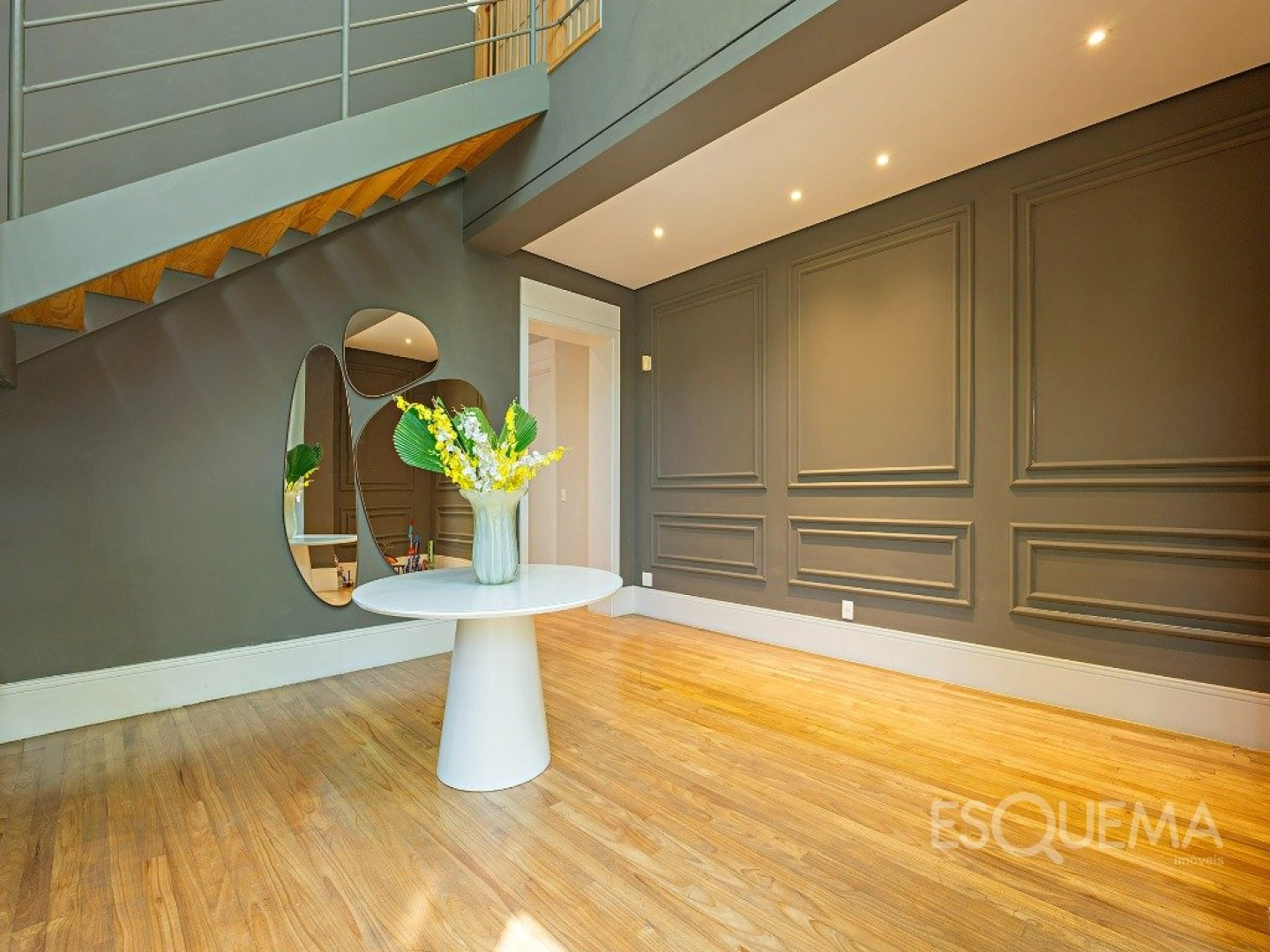 Casa com arquitetura contemporânea no Jardim Guedala - Imagem 12