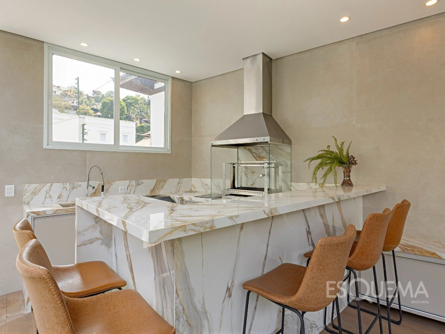 Casa com arquitetura contemporânea no Jardim Guedala - Imagem 14