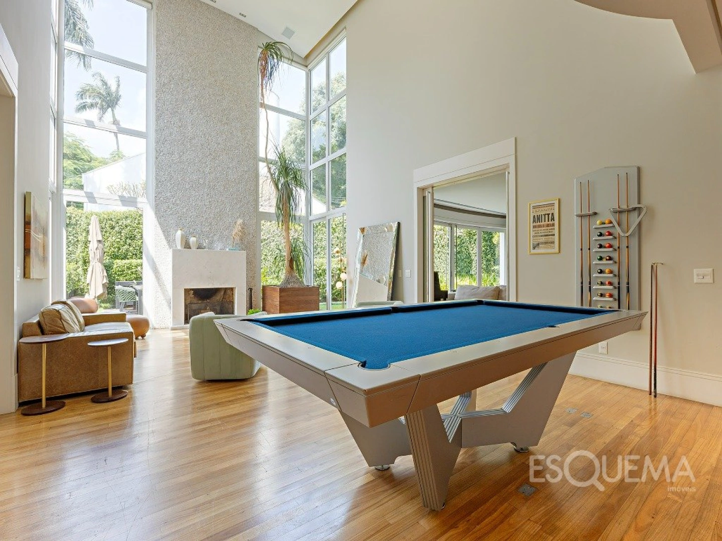 Casa com arquitetura contemporânea no Jardim Guedala - Imagem 6