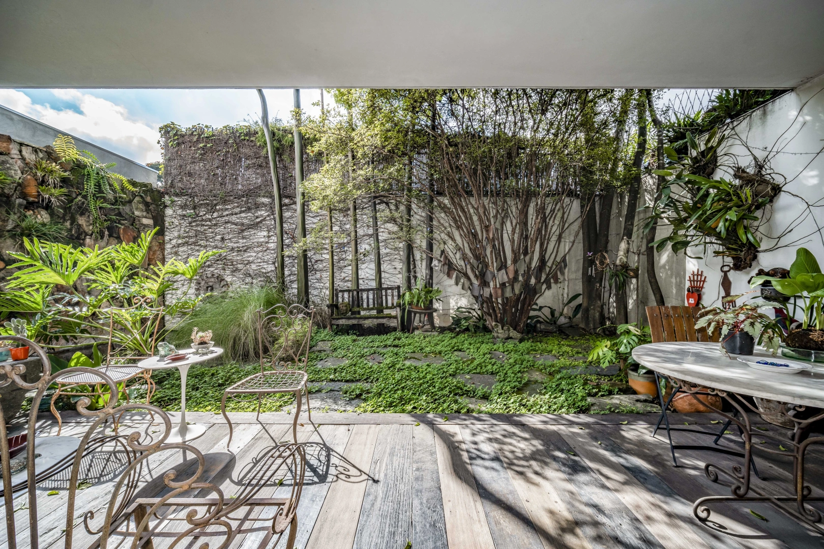 Casa com projeto premiado de Isay Weinfeld - Imagem 13