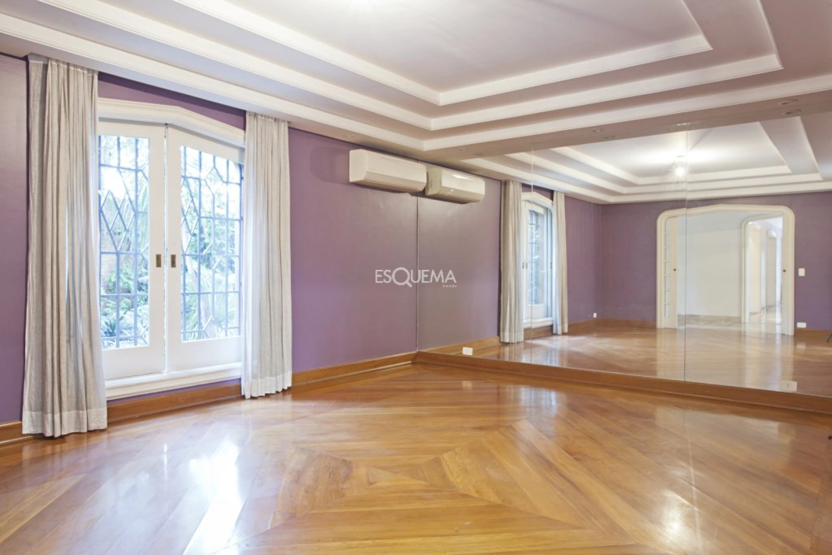 Casa com potencial para modernização - Imagem 8