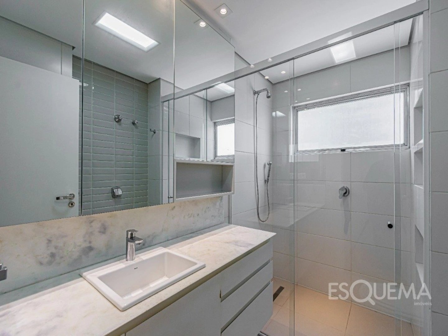 Apartamento reformado com 335 m² em localização privilegiada no Jardim Paulista - Imagem 10