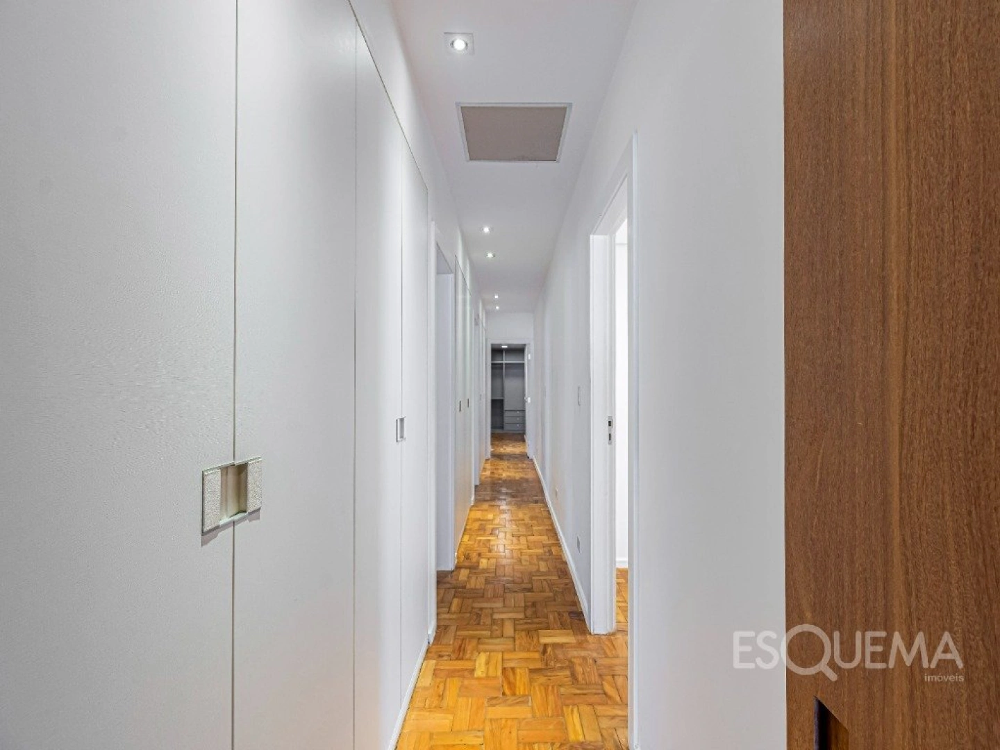 Apartamento reformado com 335 m² em localização privilegiada no Jardim Paulista - Imagem 6