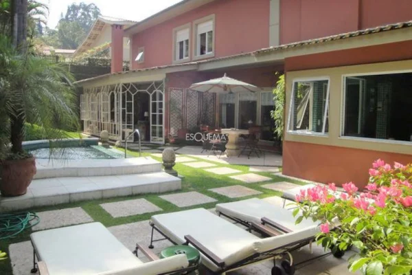Casa decorada no Morumbi