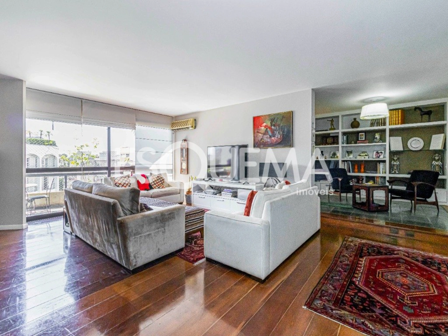 Apartamento reformado em prédio assinado por Ruy Ohtake - Imagem 2