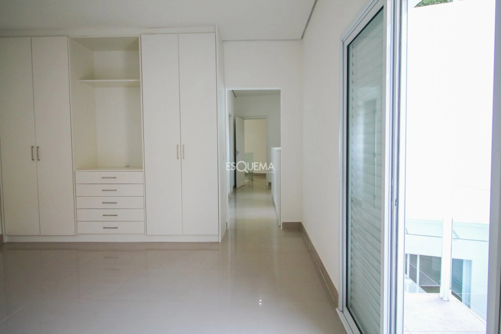 Casa nova no Jardim Europa - Imagem 10