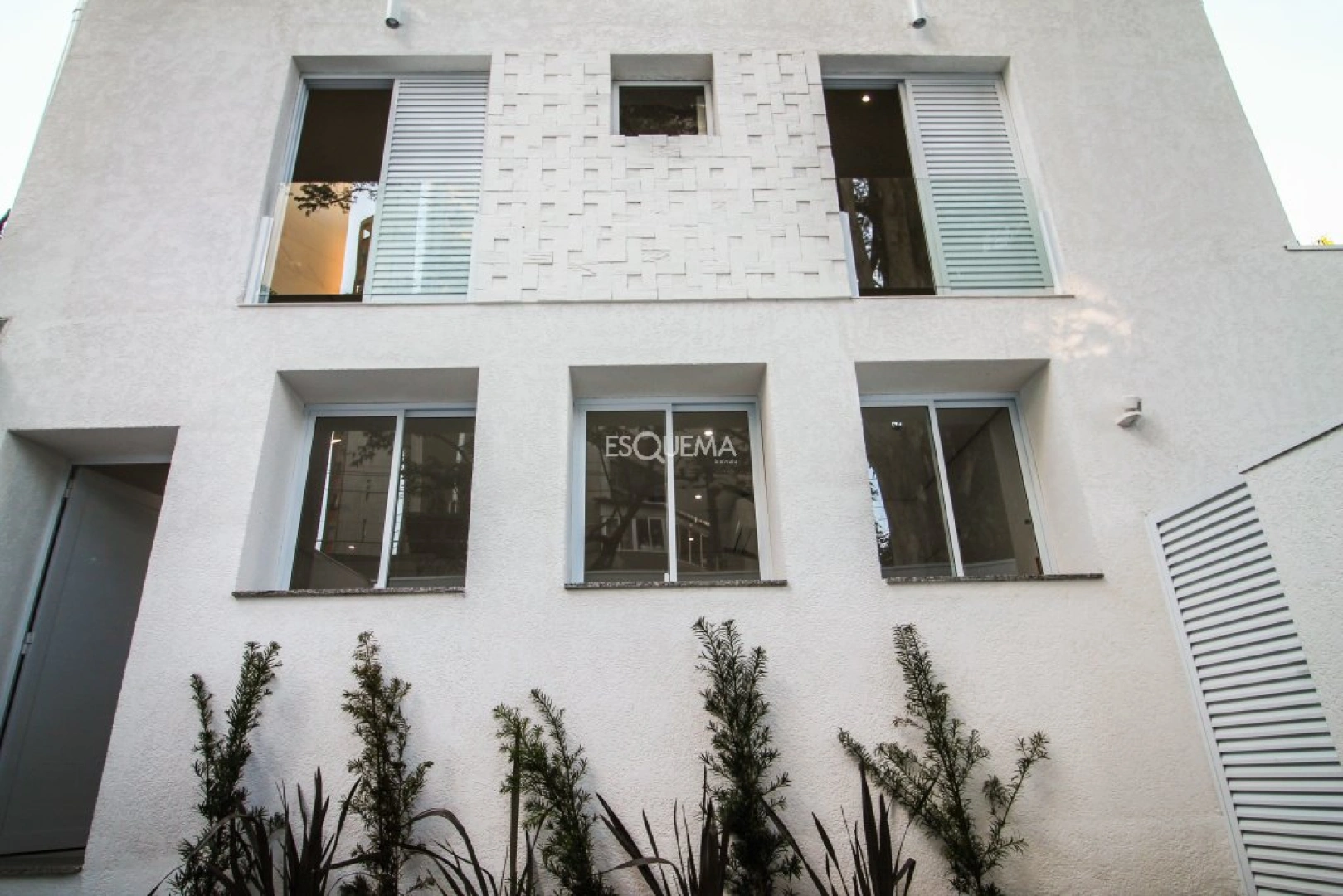 Casa nova no Jardim Europa - Imagem 1