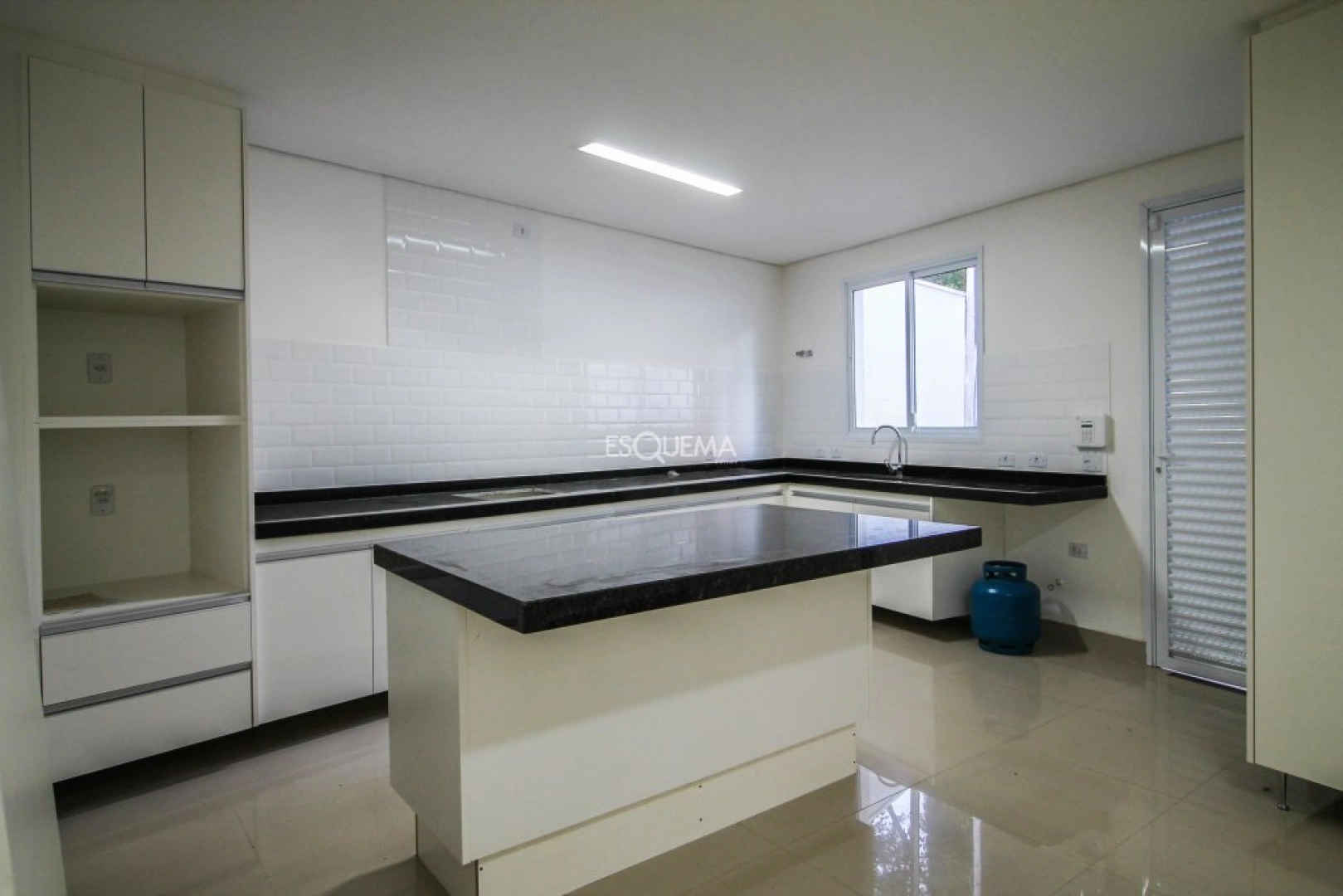 Casa nova no Jardim Europa - Imagem 6