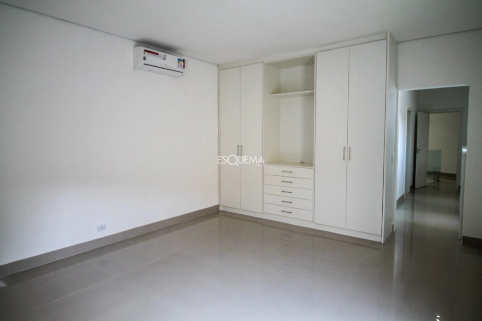 Casa nova no Jardim Europa - Imagem 9