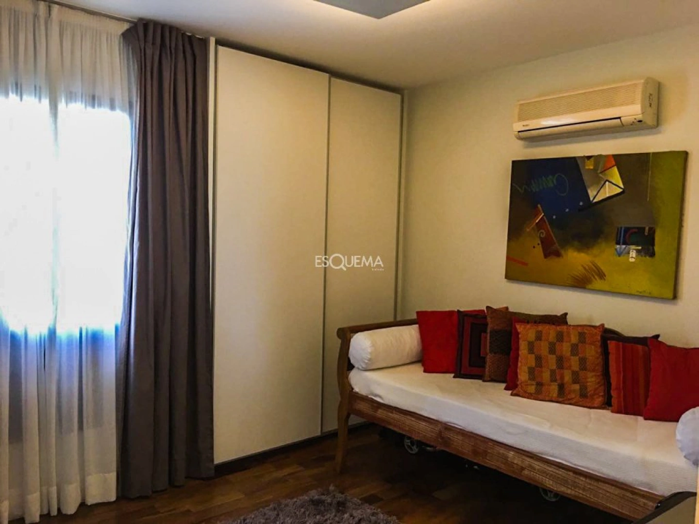 Apartamento reformado próximo à Avenida Faria Lima. - Imagem 12