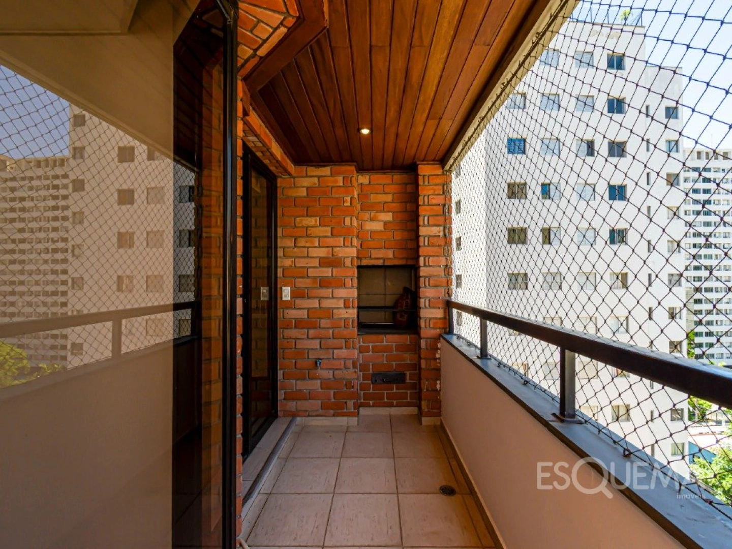 Apartamento amplo em rua tranquila no Itaim Bibi - Imagem 5