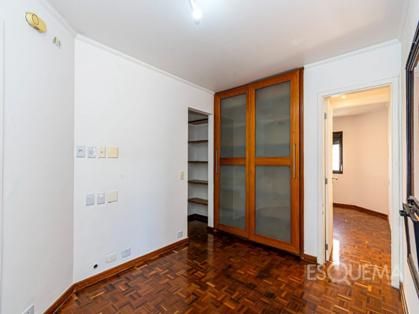 Apartamento amplo em rua tranquila no Itaim Bibi - Imagem 8