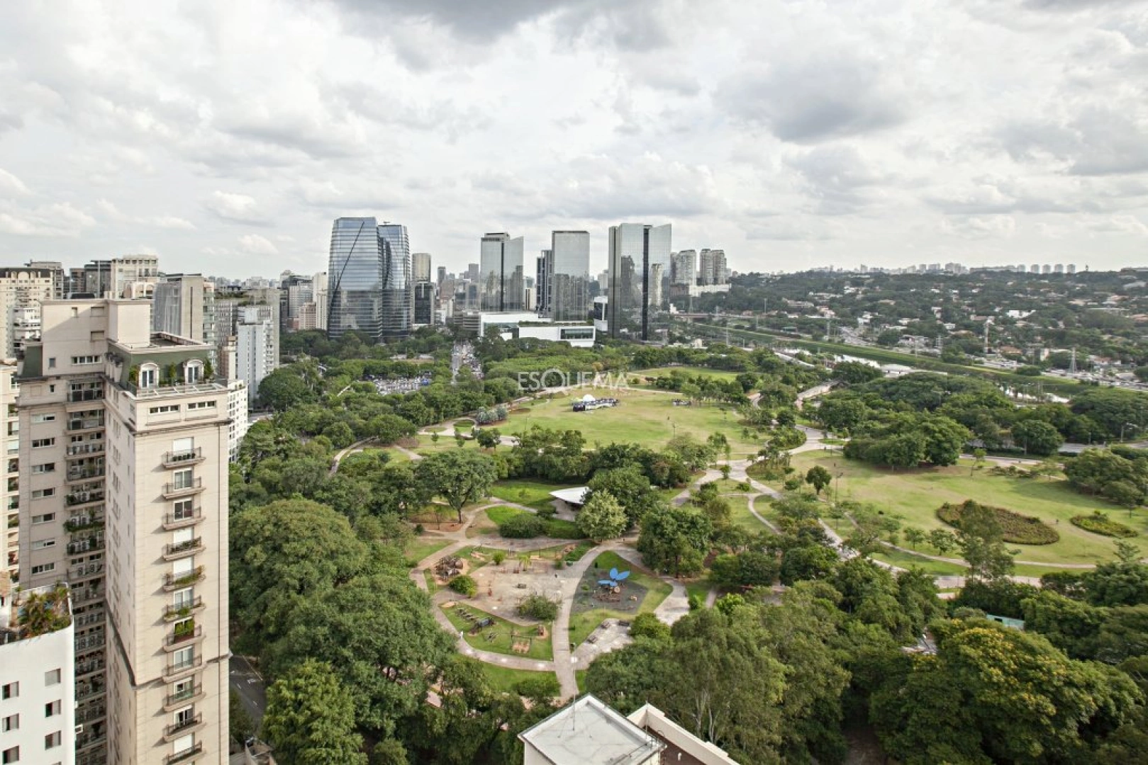 Cobertura com vista para o Parque do Povo - Imagem 2