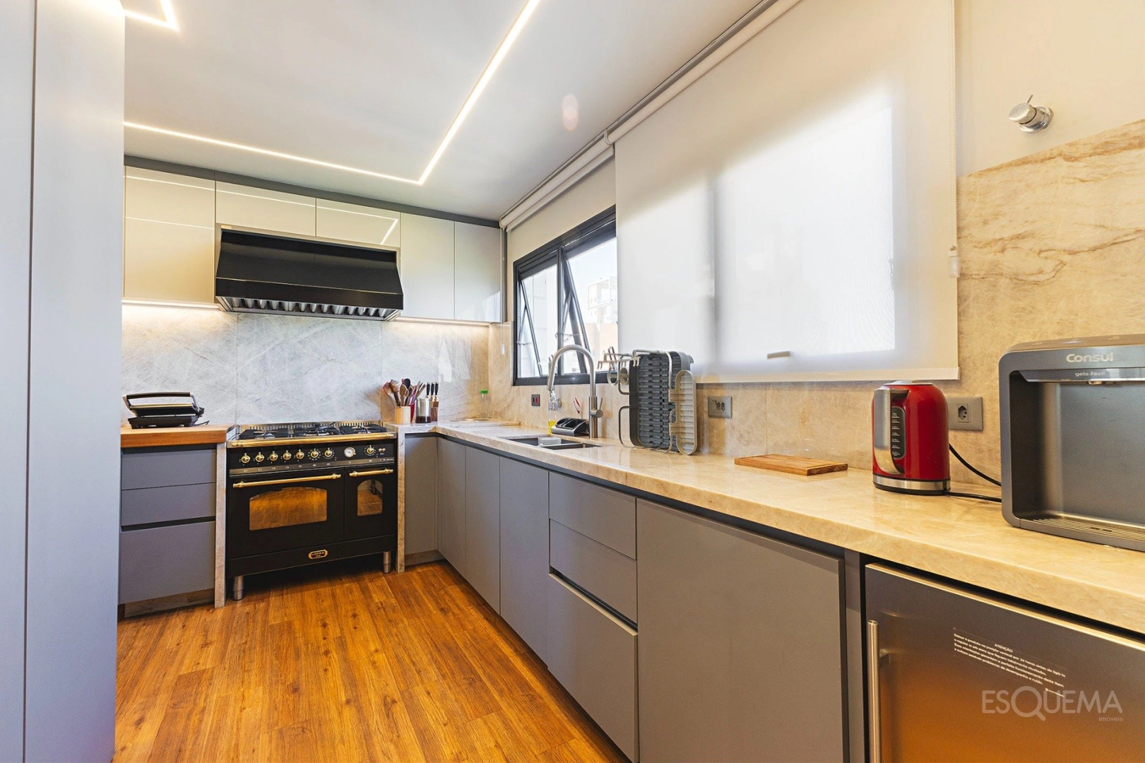 Apartamento reformado e com varanda - Imagem 12
