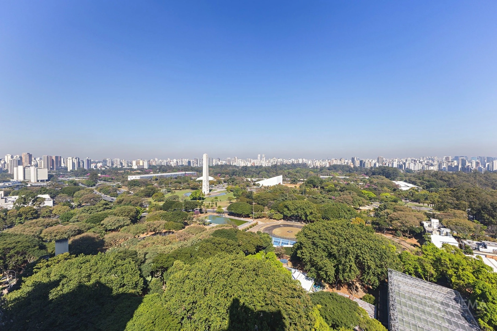 Apartamento reformado e com varanda - Imagem 14