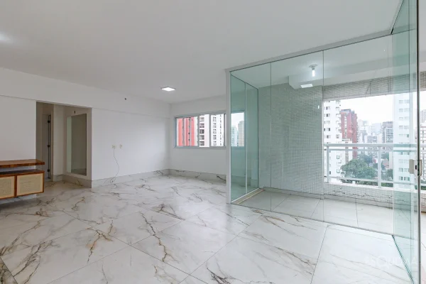 Apartamento pronto para morar entre o Ibirapuera e o Parque do Povo