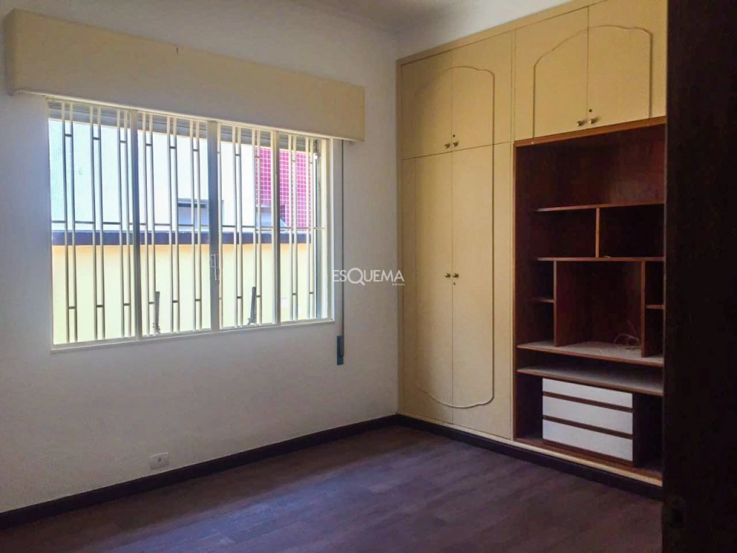 Casa comercial em localização privilegiada - Imagem 4