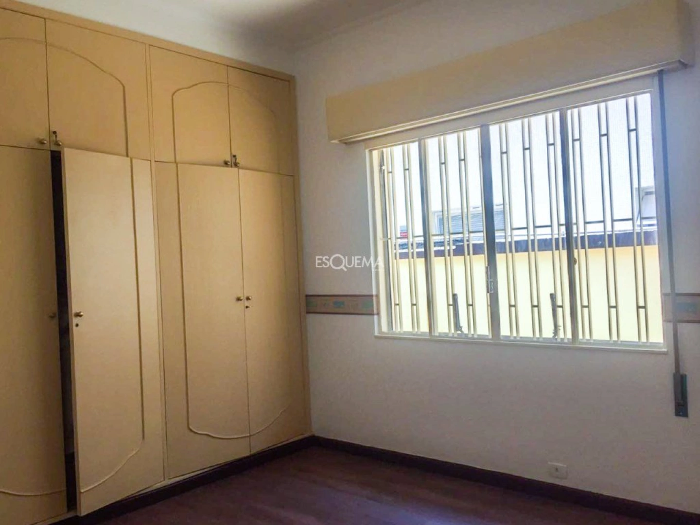 Casa comercial em localização privilegiada - Imagem 5