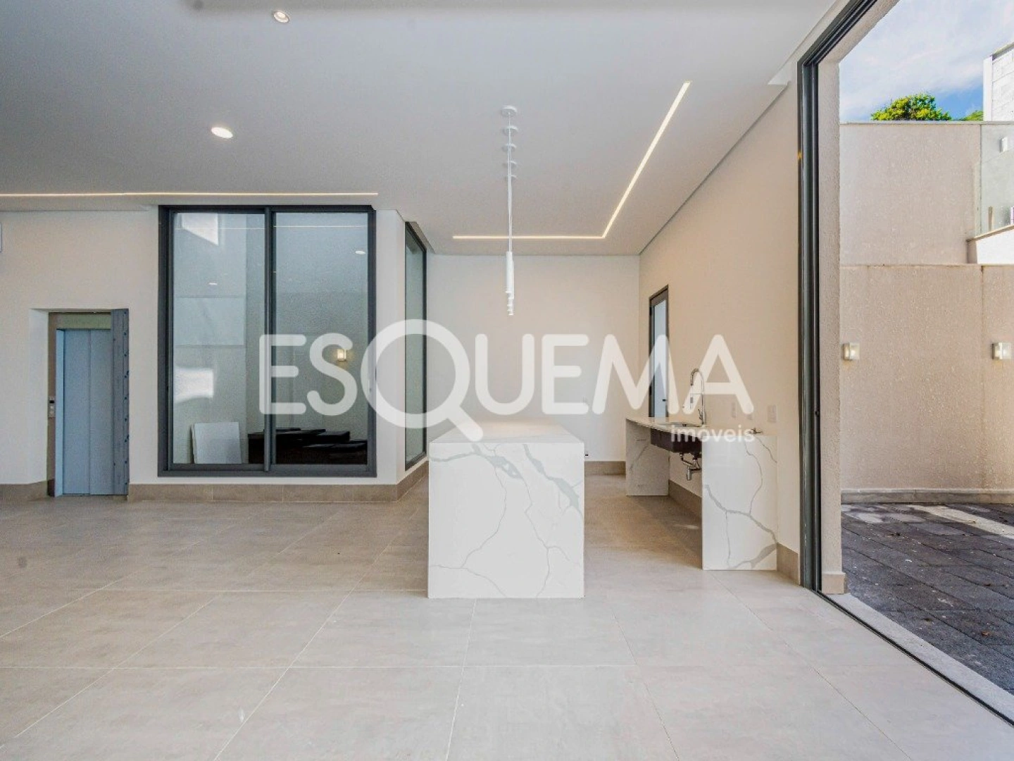 Casa nova com projeto moderno - Imagem 7