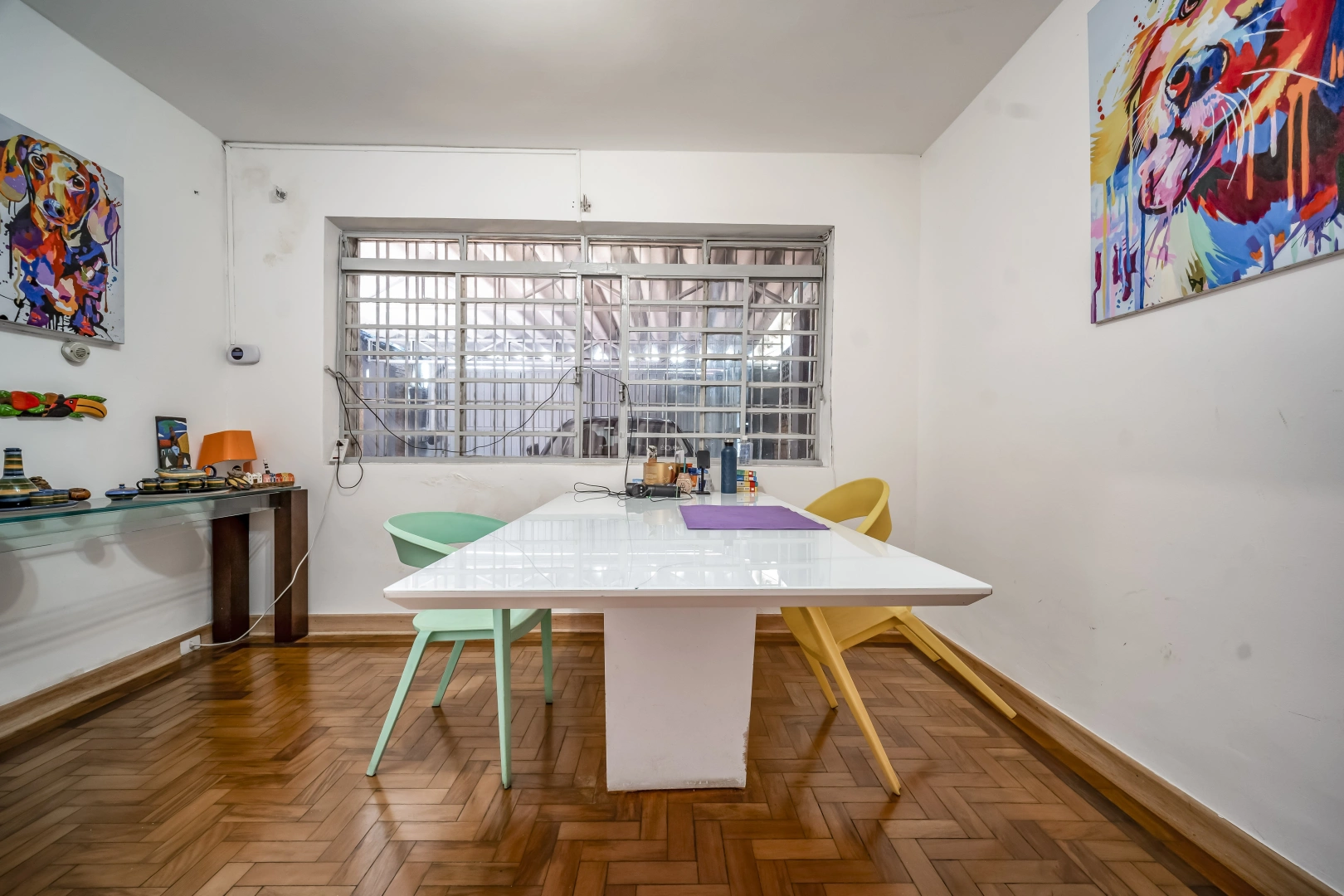 Casa para modernização em localização privilegiada - Imagem 6