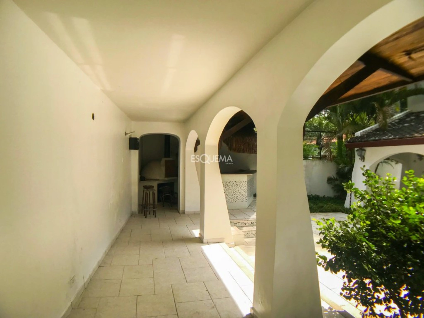 Casa com piscina na Cidade Jardim - Imagem 4