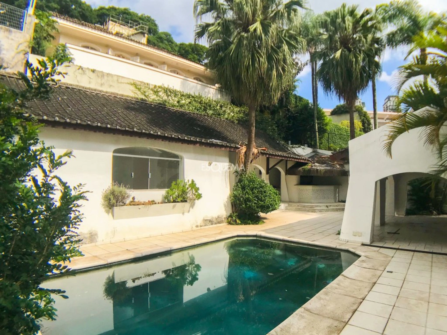 Casa com piscina na Cidade Jardim - Imagem 5
