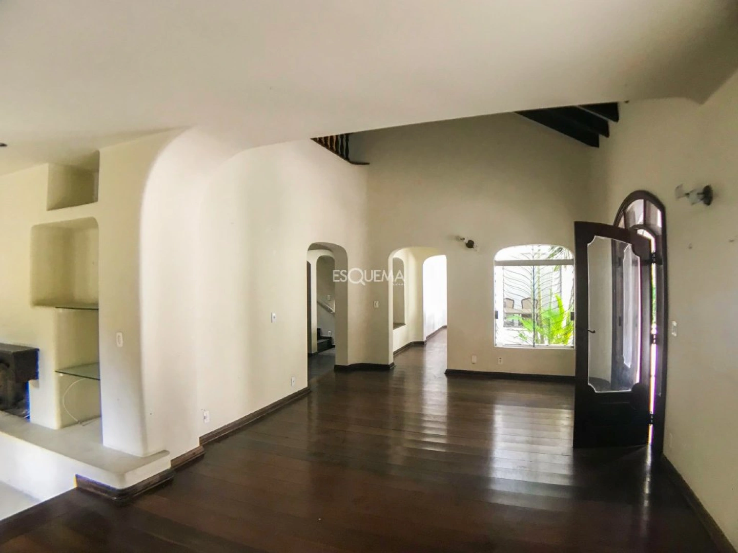 Casa com piscina na Cidade Jardim - Imagem 8