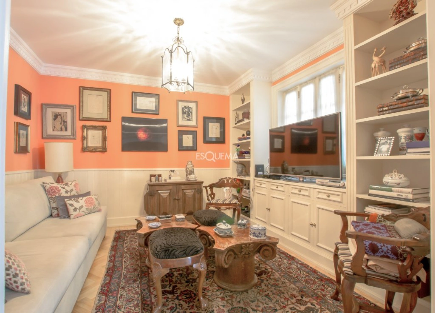 Casa com piscina no Cidade Jardim - Imagem 10