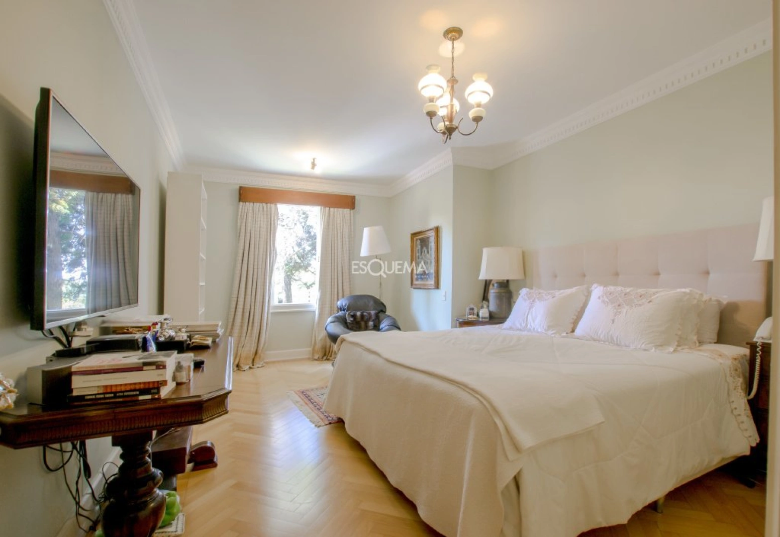 Casa com piscina no Cidade Jardim - Imagem 13