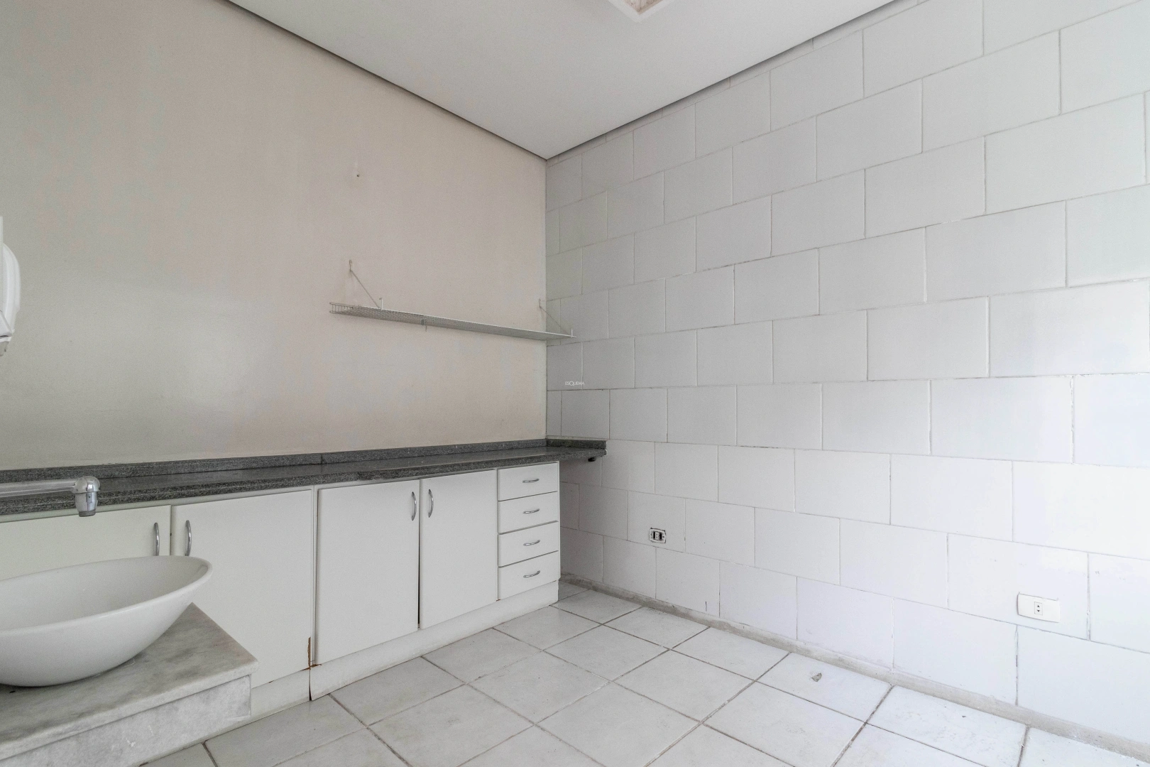Casa comercial próxima ao Hotel Unique - Imagem 15
