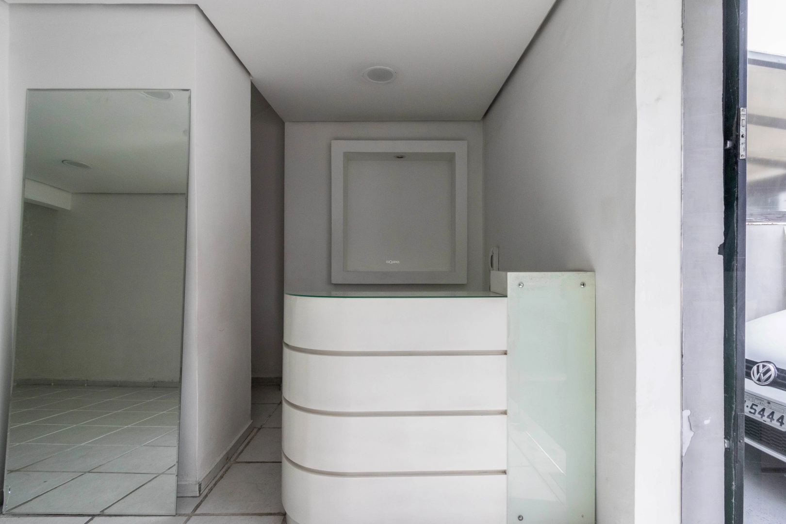 Casa comercial próxima ao Hotel Unique - Imagem 2