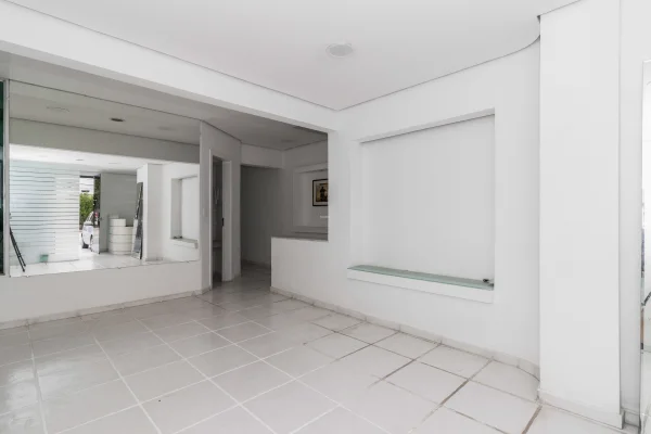 Casa comercial próxima ao Hotel Unique