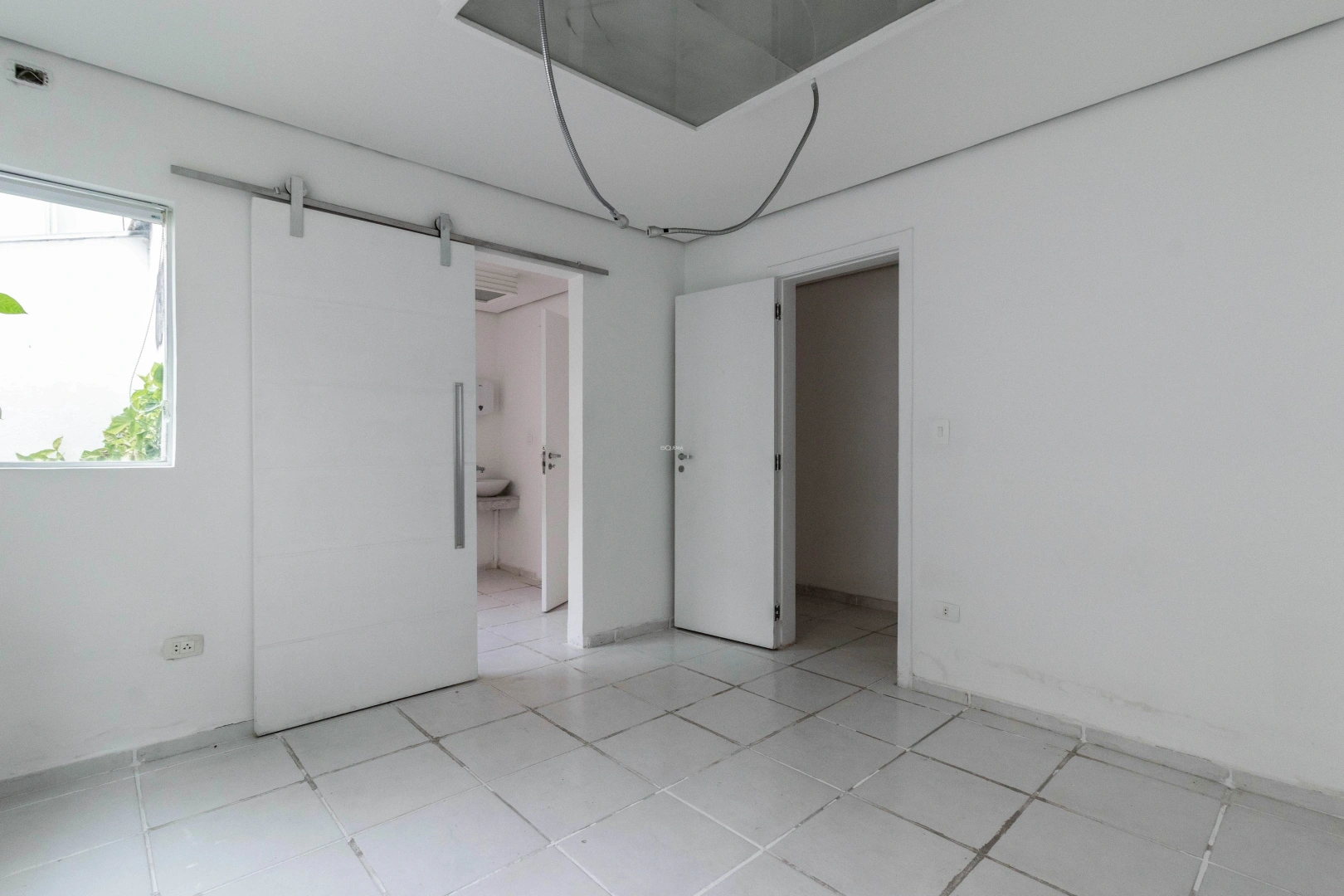 Casa comercial próxima ao Hotel Unique - Imagem 9