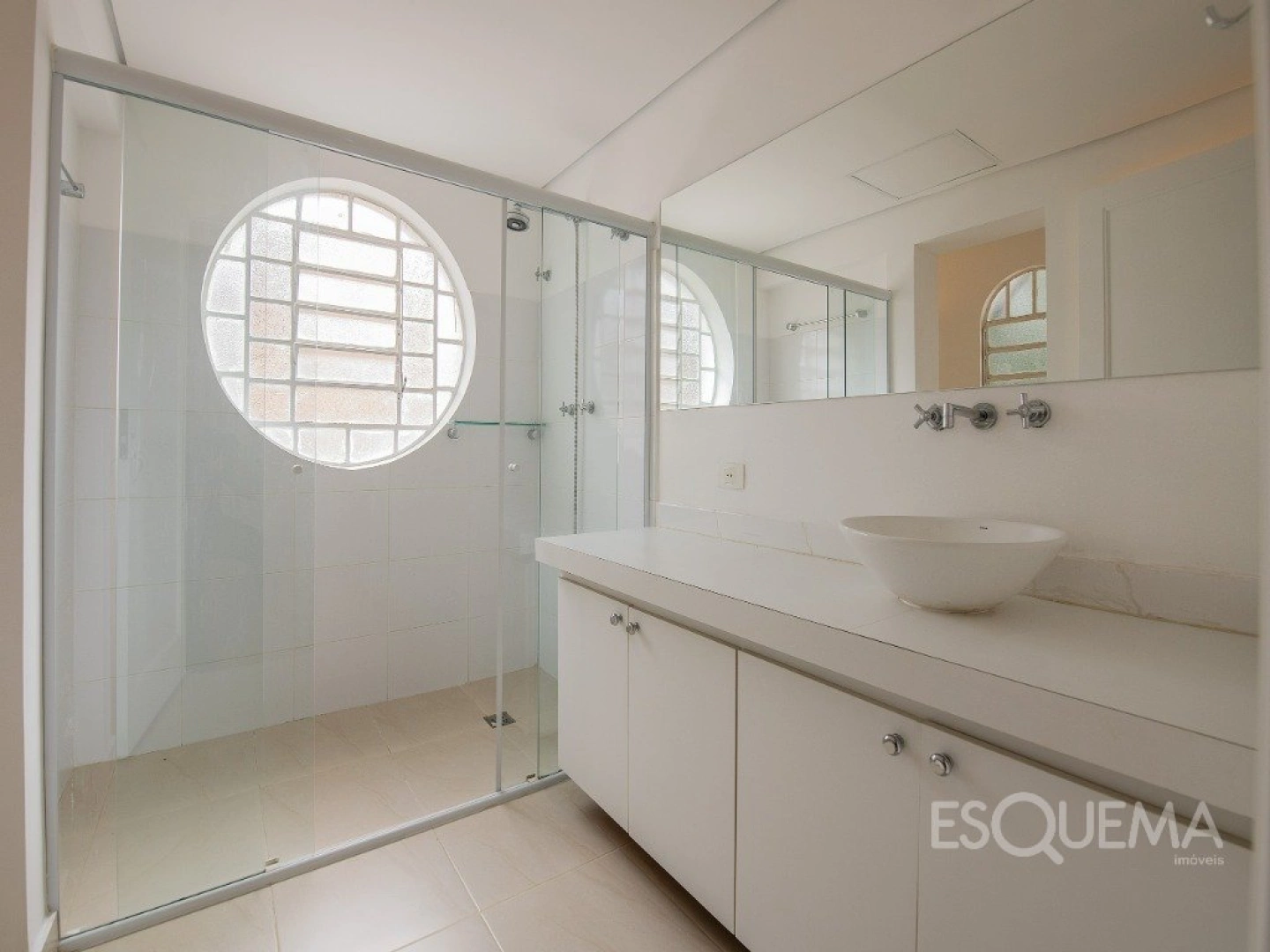 Casa para locação no Jardim Europa com amplo terreno - Imagem 12