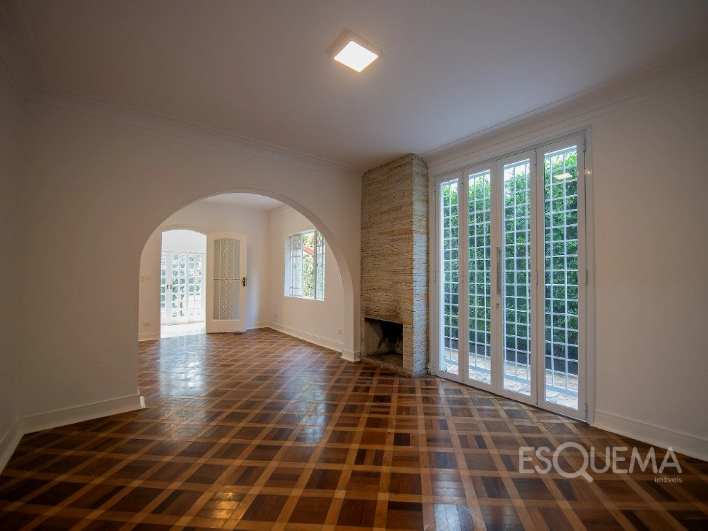 Casa para locação no Jardim Europa com amplo terreno - Imagem 6