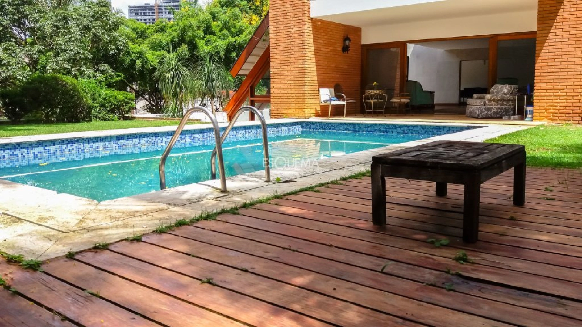 Casa com projeto de Marcos Tomanik - Imagem 2