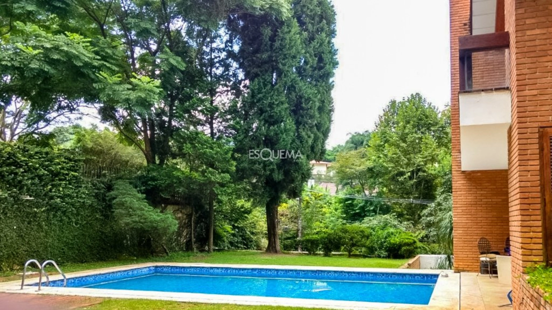 Casa com projeto de Marcos Tomanik - Imagem 4