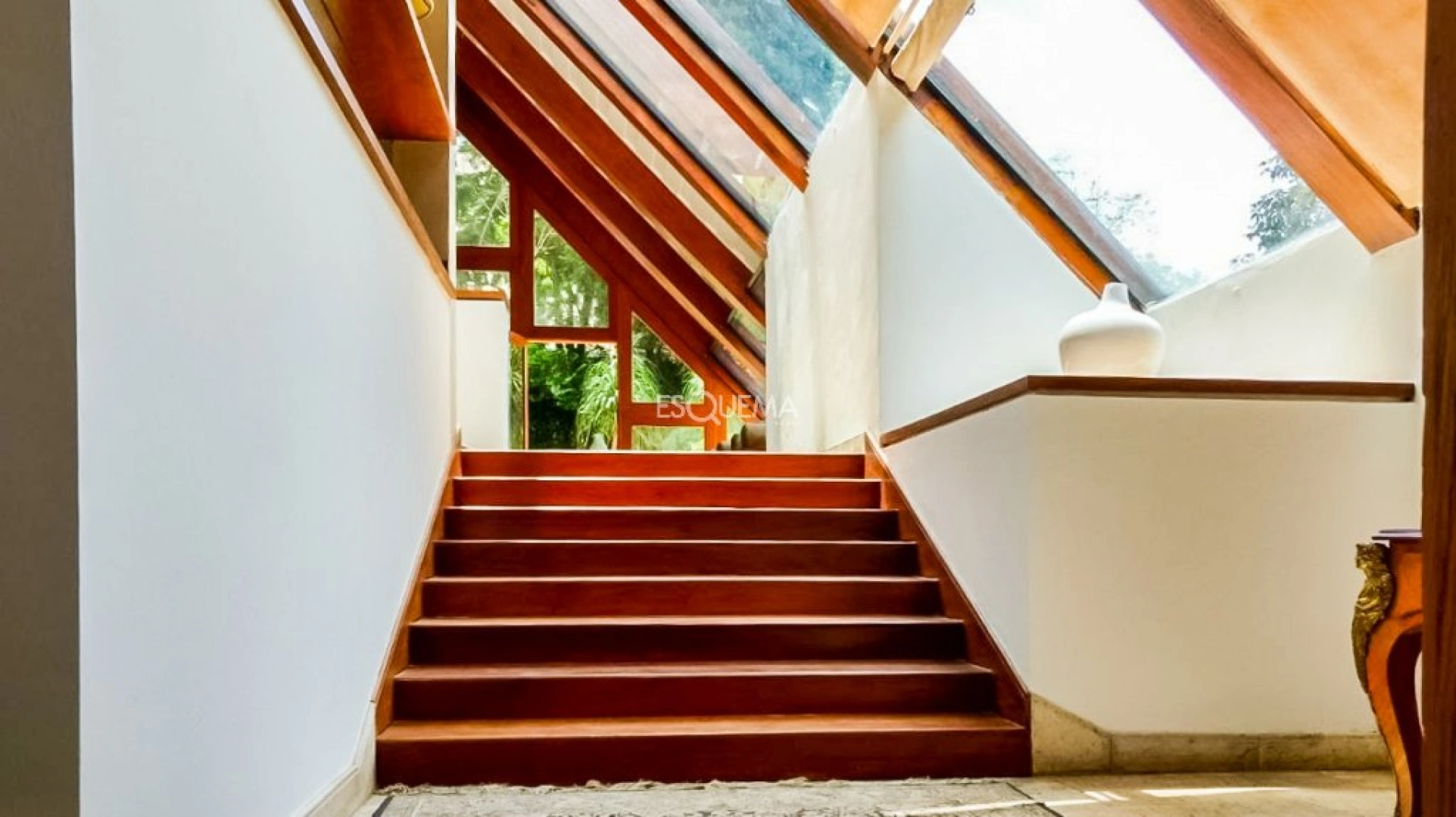 Casa com projeto de Marcos Tomanik - Imagem 9