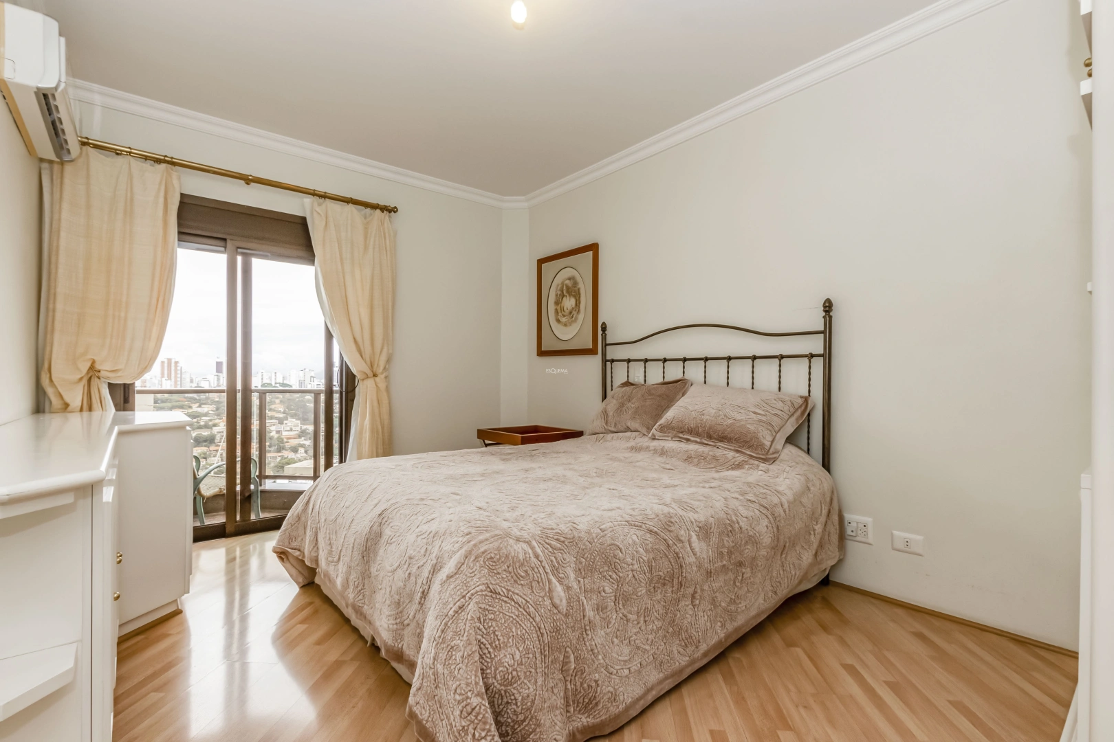 Apartamento próximo à Praça Vilaboim - Imagem 8