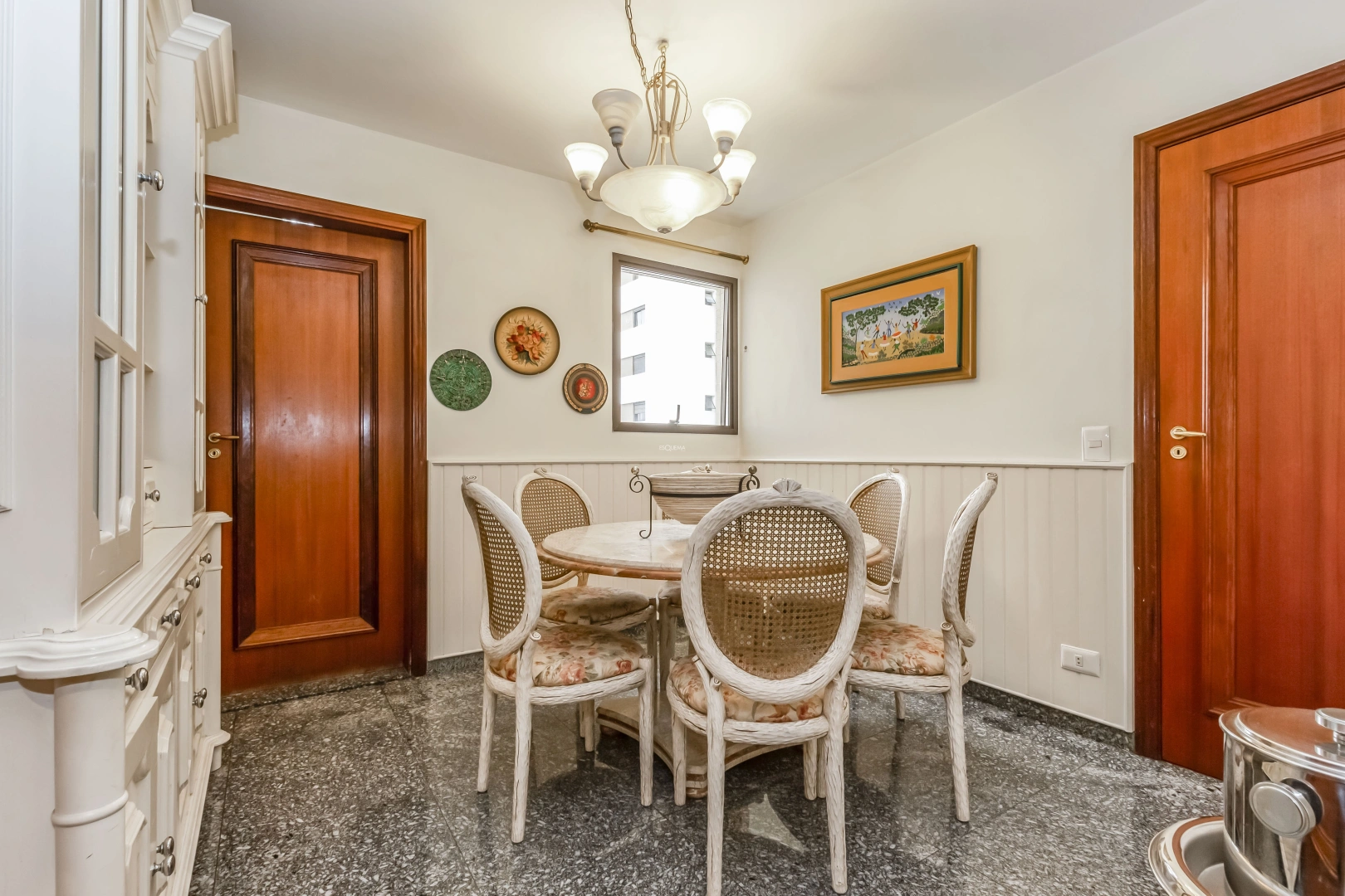Apartamento próximo à Praça Vilaboim - Imagem 9