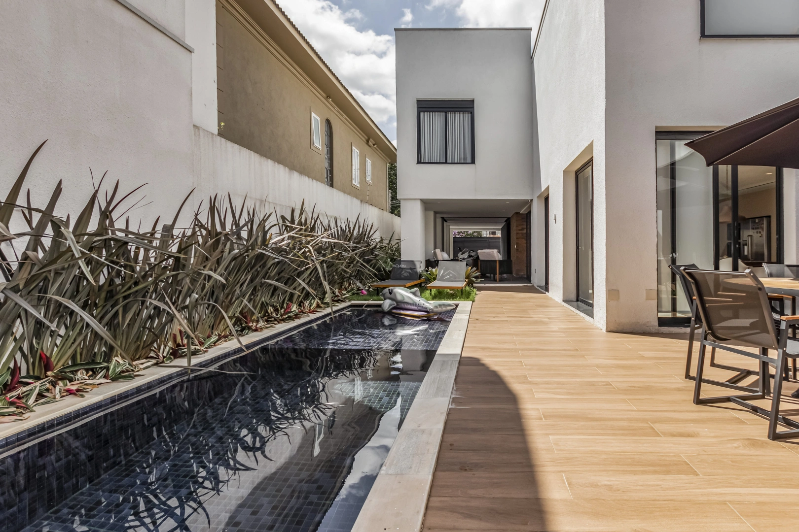 Casa nova e mobiliada no Jardim Paulista - Imagem 3