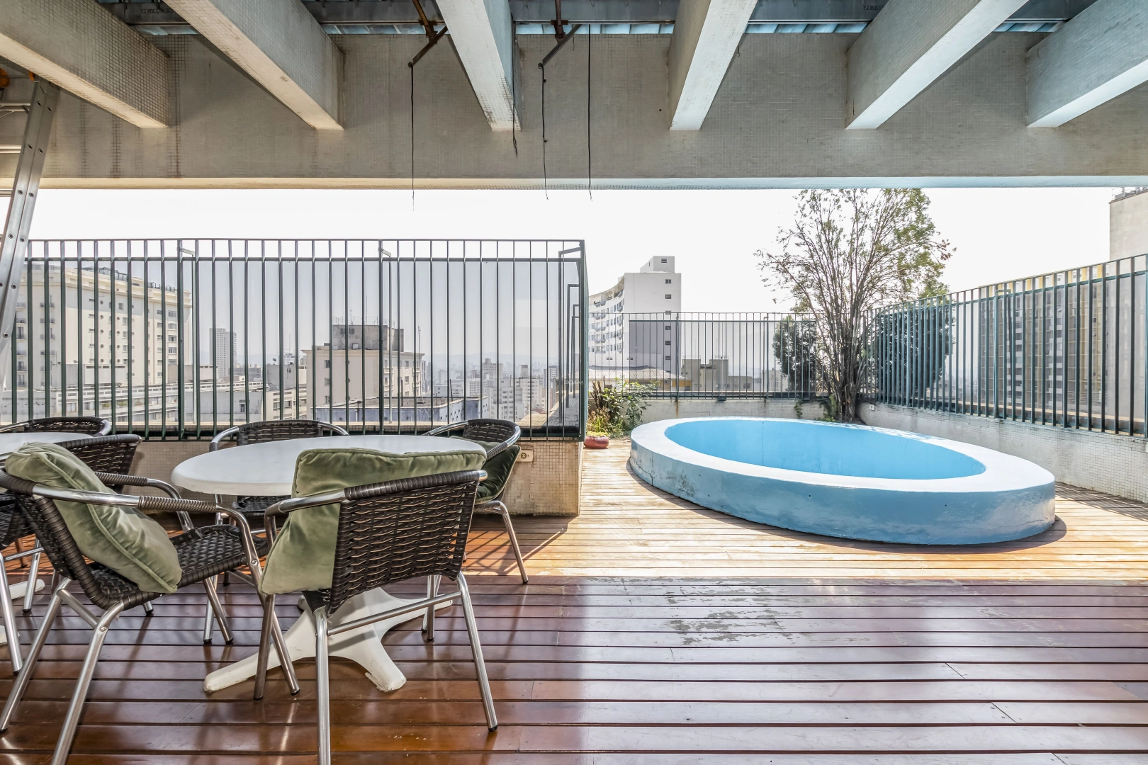 Cobertura duplex próxima à Praça Vilaboim - Imagem 4