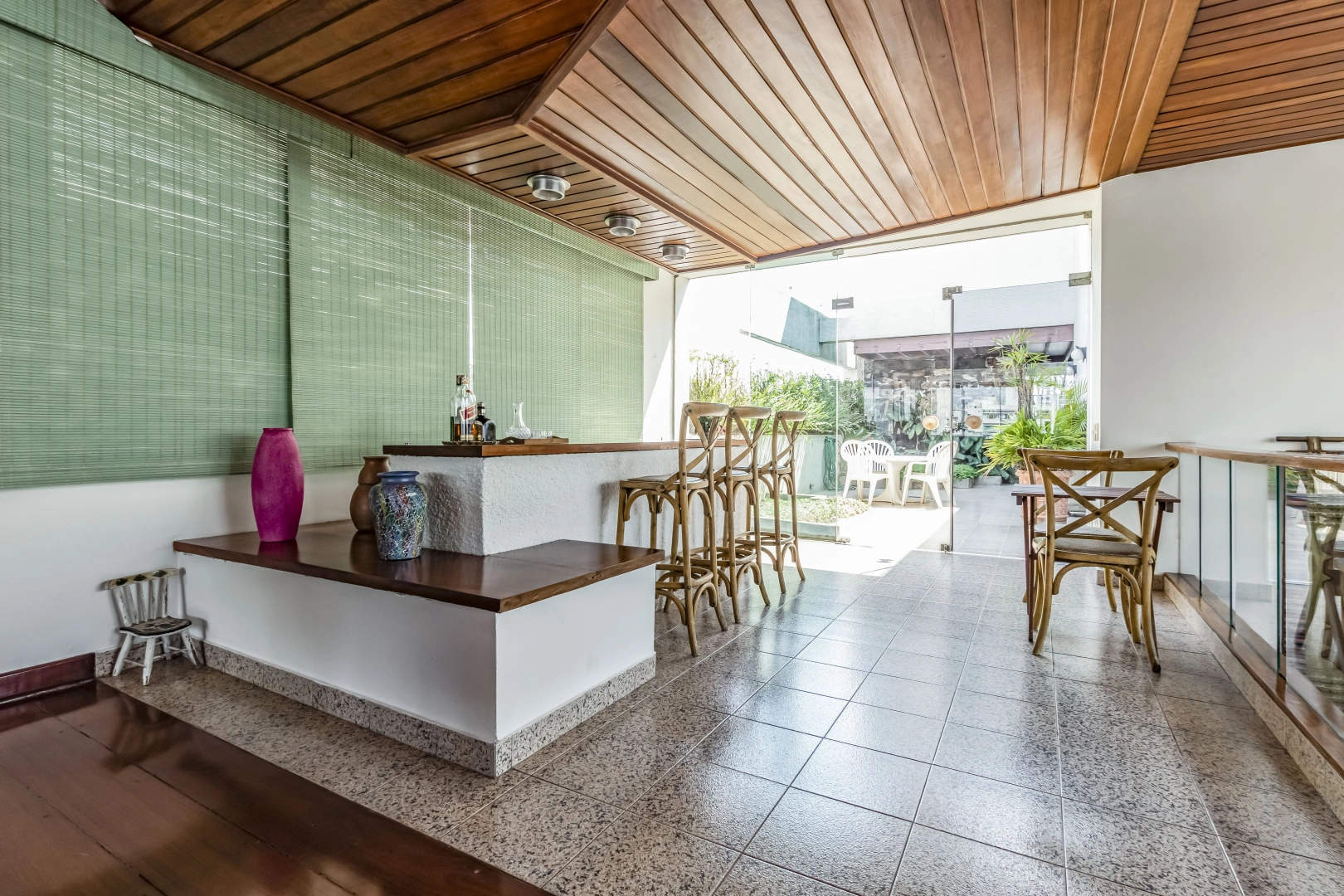 Cobertura duplex próxima à Praça Vilaboim - Imagem 5
