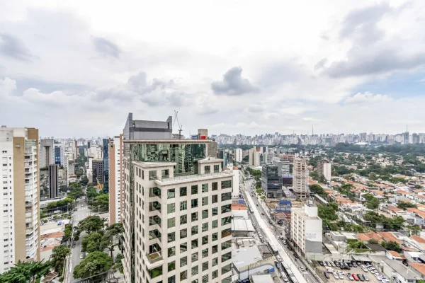 Cobertura a poucos passos do Ibirapuera