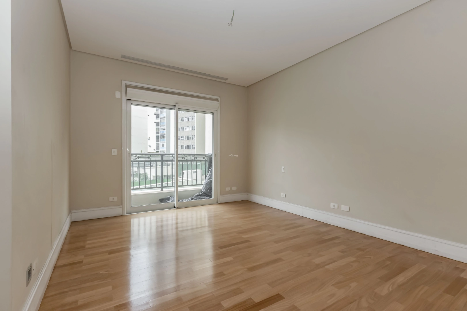 Apartamento em prédio com infraestrutura completa - Imagem 10